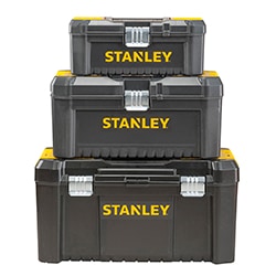 STANLEY® Essential™ toolbox with metal latches